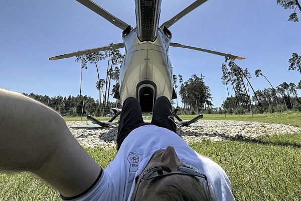 Professional helicopter pilot licence