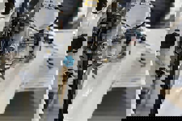 Helicopter maintenance and continous airworthiness