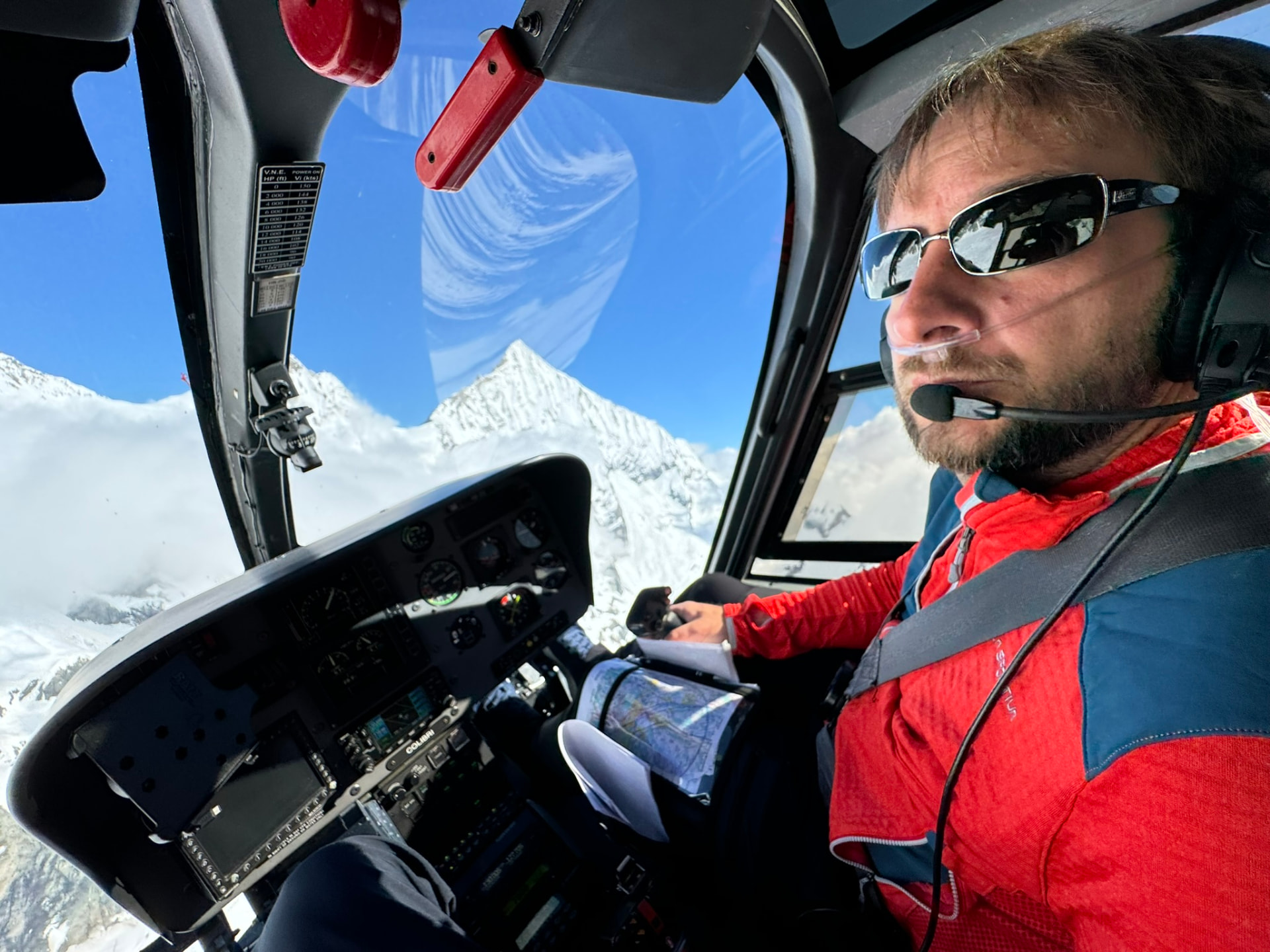 Addestramento al volo in montagna sulle Alpi svizzere – foto 4