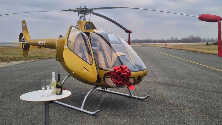 Unikátní zlatý vrtulník předám šťastnému majiteli